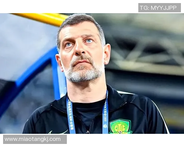 教练是否具备足球明星的光环与魅力探讨